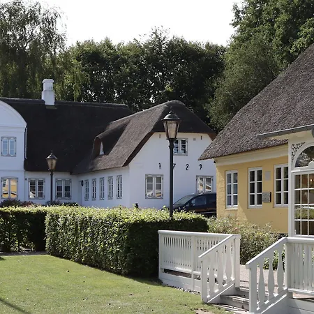 Faergekro * Ballebro